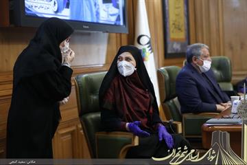زهرا نژاد بهرام ،عضو هیات رییسه شورای اسلامی شهر تهران انتقاد کرد چرا نماینده مردم در ستاد ملی مبارزه با کرونا حضور ندارد؟